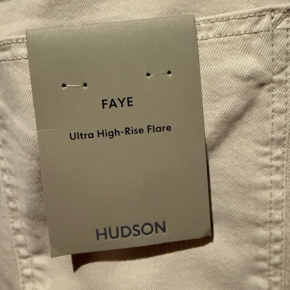 Hudson size 30 Classic Cream Women's Ultra High Rise Flare Jeans - Picture 4 of 10